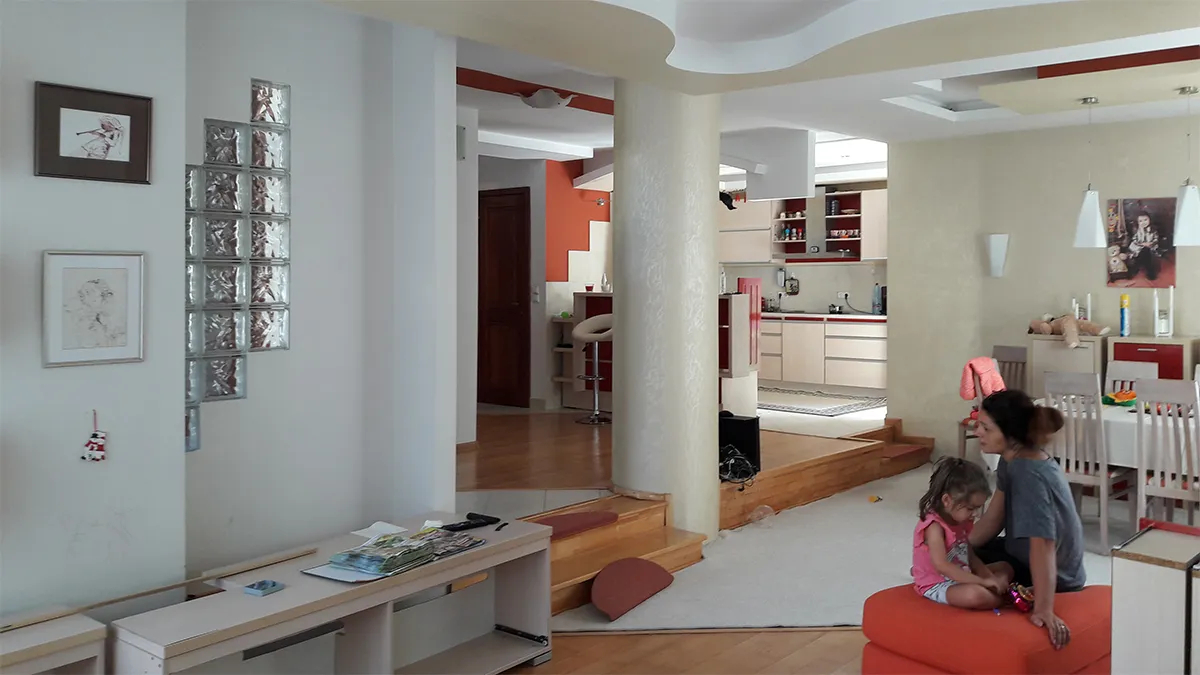 Casa cu pisici - Imagine 11