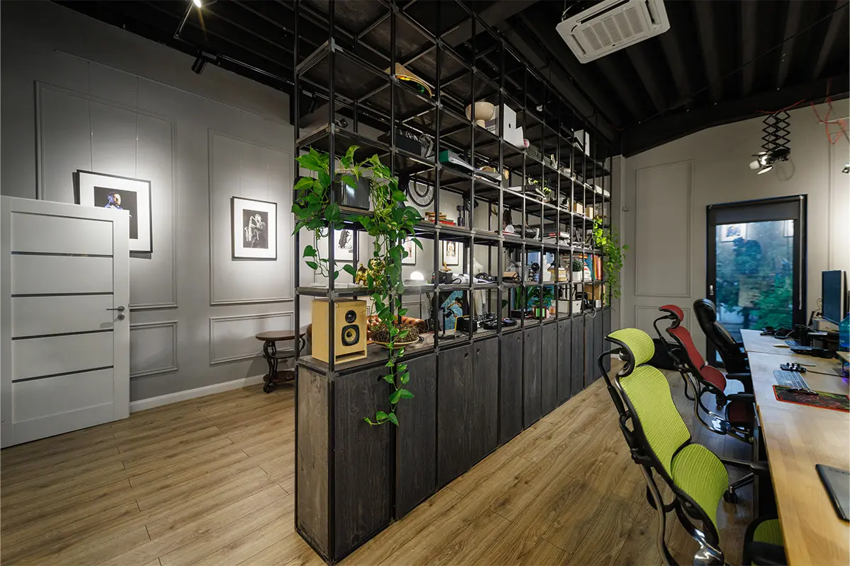 Studioul cu Bufet - Imagine 18